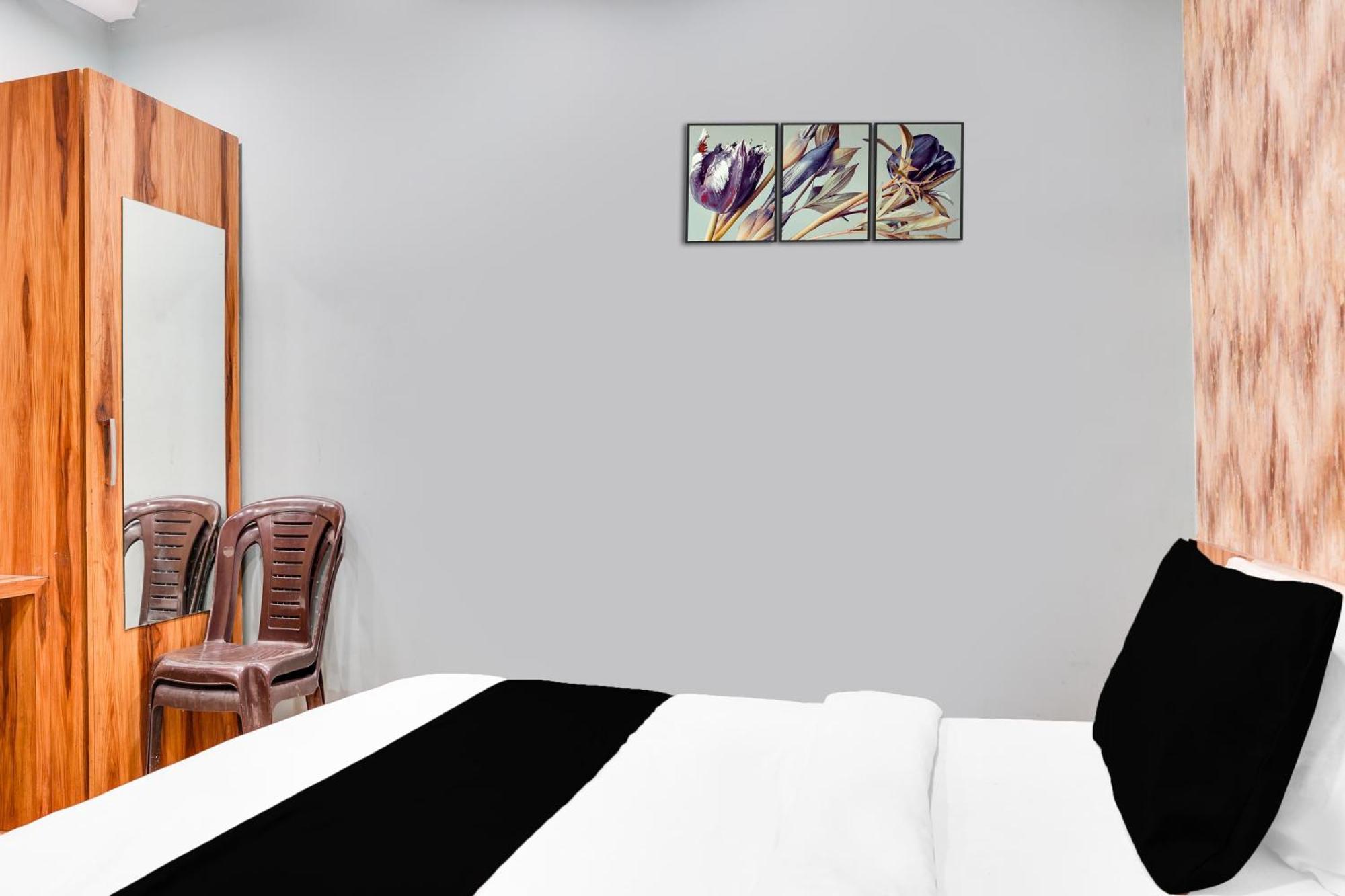 Hotel O Shri Vilas Bhopal Eksteriør billede
