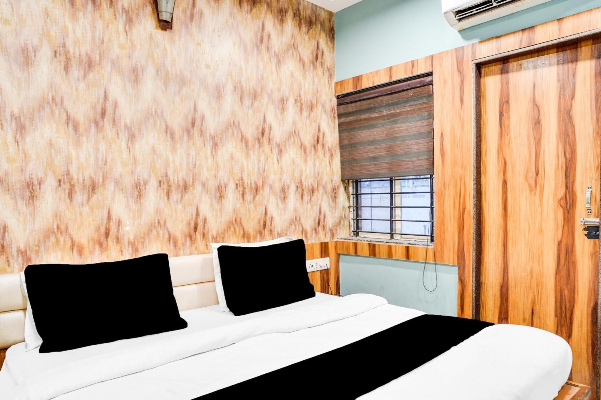 Hotel O Shri Vilas Bhopal Eksteriør billede